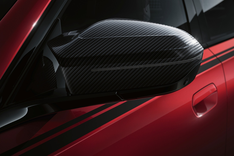 BMW ra mat goi do chinh hang cho 5 Series Touring va i5 Touring-Hinh-4