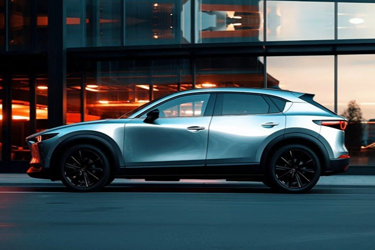 Khi CX-50 ra mắt vào năm 2022, tương lai của CX-5 bị đặt dấu hỏi bởi đây là 2 mẫu nằm cùng phân khúc. Tuy nhiên, Mazda đã xác nhận rằng cả hai mẫu xe này sẽ được bán song song. Đây là một quyết định dễ hiểu bởi CX-5 hiện đang có doanh số tốt hơn nhiều so với CX-50.