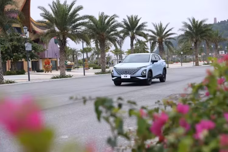 Omoda C5 sap ban o Viet Nam - tre trung, lai on dinh va chac tay