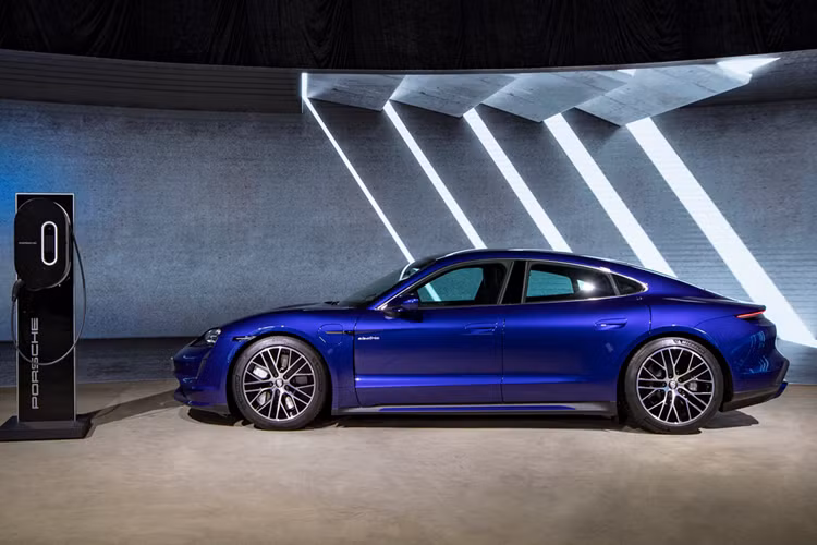 Cuộc thử nghiệm của EPA cũng diễn ra trong điều kiện thuận lợi, với nhiệt độ ở mức 26 độ C, trên đường khô ráo và diễn ra trong khoảng 2 đến 3 ngày.