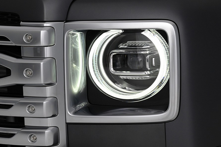 Ngoài ra, các mẫu xe máy xăng chỉ được trang bị mâm 17/18/19 inch, trong khi các mẫu xe máy dầu chỉ được trang bị mâm 18 inch. Xét về kích thước thân xe, chiều dài, chiều rộng và chiều cao của xe Haval H9 thế hệ mới lần lượt sẽ là 5070/1960, 1976/1930mm và chiều dài cơ sở là 2850mm.