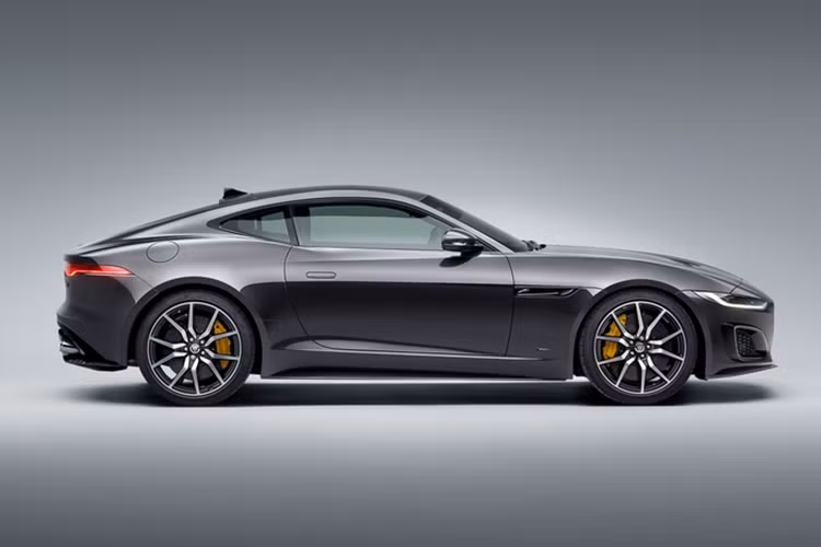 Chiếc Jaguar F-Type cuối cùng sẽ không được bán ra ngoài thị trường mà được chuyển tới quỹ tín thác Jaguar Daimler Heritage Trust ở Anh. Quỹ này đã hoạt động từ năm 1983 và là nơi lưu giữ hàng trăm mẫu xe Jaguar và Daimler quý hiếm, có lịch sử từ cuối những năm 1800.