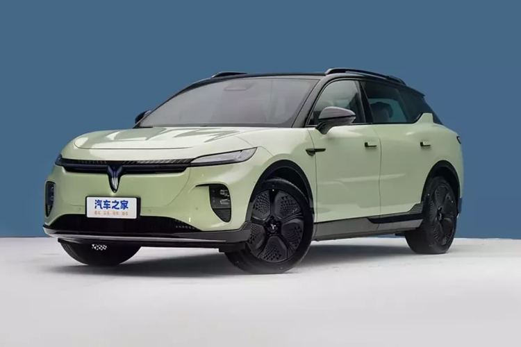 Ngành công nghiệp ôtô điện Trung Quốc đang có tốc độ phát triển như vũ bảo, so với các hãng xe khác trên thế giới cho ra mắt các mẫu xe điện có phạm vi hoạt động trung bình từ 400 km đến 700 km thì nhiều dòng xe điện của các ông lớn ở thị trường tỷ dân này hiện nay đã có phạm vi hoạt động lên đến từ 850 km đến hơn 1.000 km chỉ một lần sạc đầy.