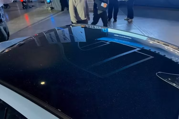 Giờ đây, với việc bộ phận N của Hyundai đang tăng cường sự kịch tính với Hyundai Elantra N bản TCR Edition bản đặc biệt lấy cảm hứng từ người anh em Touring Car Racing (TCR) World Tour, cuộc đua sẽ trở nên hấp dẫn nữa.