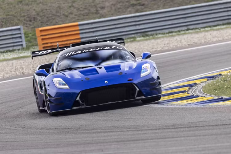 Ba chiếc Maserati GT2 2024 mới bao gồm hai chiếc của LP Racing và một chiếc của đội TFT Racing hiện đang chuẩn bị tham gia mùa giải mới của giải vô địch châu Âu dành riêng cho xe hạng GT2. Mẫu xe này từng xuất hiện lần đầu tiên trên đường đua kể từ khi tham gia chặng đua cuối cùng của mùa giải 2023, cũng tại Pháp.