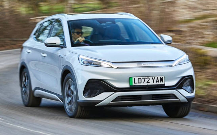 Xe dien gia re Trung Quoc co the pha huy nhieu nganh cong nghiep oto?-Hinh-3