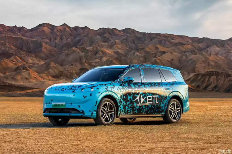 Phiên bản mở rộng phạm vi hoạt động có động cơ 1,5T bốn xi-lanh với công suất tối đa 108 mã lực hoạt động như một máy phát điện. Phiên bản EREV có phạm vi hoạt động hoàn toàn bằng điện là 154 km, tất cả các phạm vi đều sử dụng chu trình CLTC của Trung Quốc.