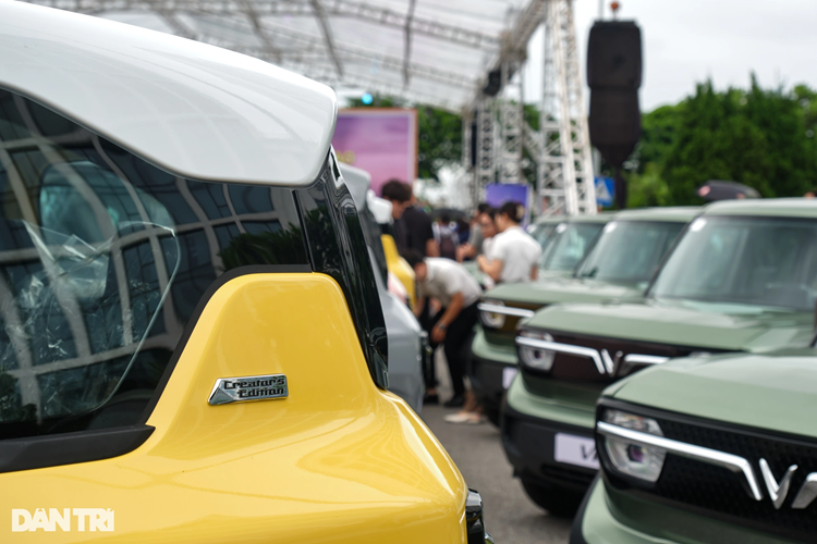 Nhìn chung, VinFast VF3 có thể đem lại cảm xúc vui vẻ, hứng khởi cho những người lần đầu trải nghiệm và đương nhiên phải đặt nó trong hệ quy chiếu của một chiếc xe mini với mức giá tầm 200-300 triệu đồng.