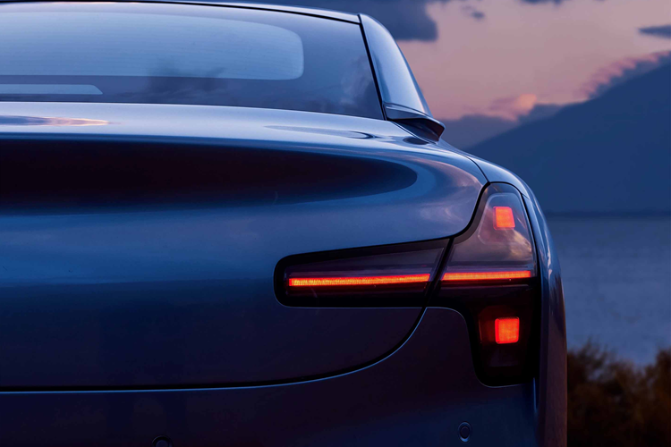 Có hai danh sách riêng biệt cho Xpeng M03 và một trong những danh sách có hai trọng lượng nên xe tùy theo thông số kỹ thuật có trọng lượng lần lượt là 1631, 1661 hoặc 1739 kg.