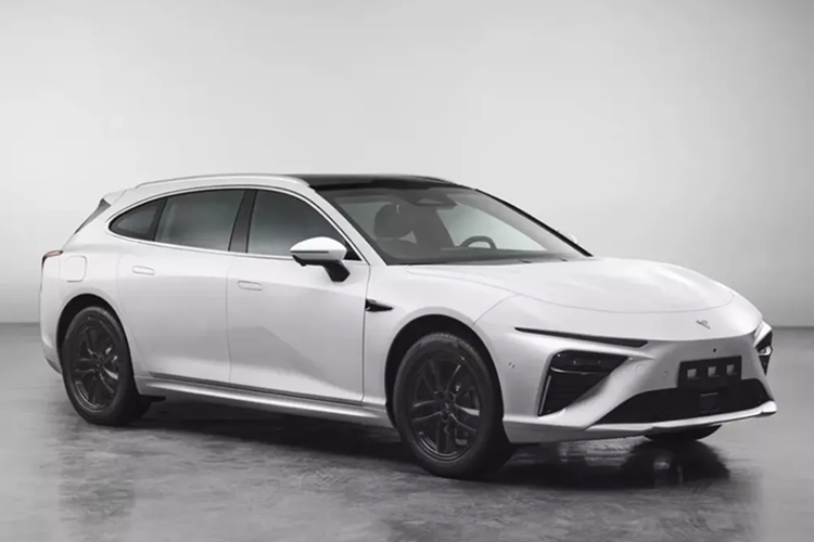 Để ứng phó với sự cạnh tranh khốc liệt trên thị trường NEV, các nhà sản xuất ôtô Trung Quốc đang đa dạng hóa các sản phẩm của mình, bao gồm cả sự gia tăng của phân khúc wagon và Neta S wagon 2025 mới cũng không ngoại lệ.