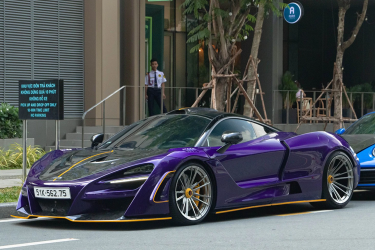 Body kit N-Largo do Novitec tạo ra chỉ đúng 15 bộ cho các chủ xe McLaren 720S trên toàn thế giới với chất liệu chính là Forged Carbon Fiber, một loại vật liệu carbon rất đắt tiền sẽ giúp cho ngoại hình siêu phẩm độ này trở nên rất hầm hố.