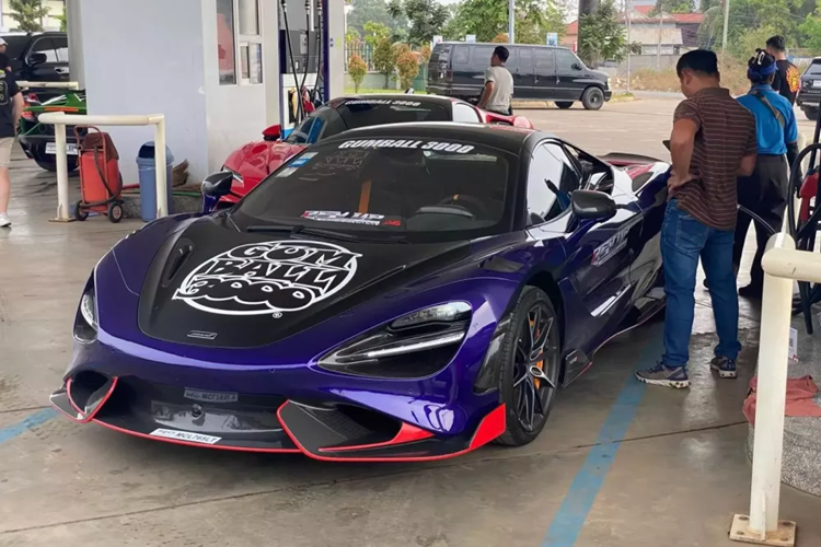 Ngoài chiếc xe Bugatti Chiron, sẽ còn vô số siêu xe hot của các đại gia Campuchia đăng ký hành trình siêu xe Gumball 3000, và 4 cái tên tiếp theo đã lộ diện sẽ bao gồm Lamborghini Aventador SVJ bản giới hạn 900 xe trên toàn thế giới, Ferrari SF90 Stradale, Mercedes-AMG GT Black Series hay McLaren 765LT chỉ có 765 chiếc sản xuất toàn cầu.