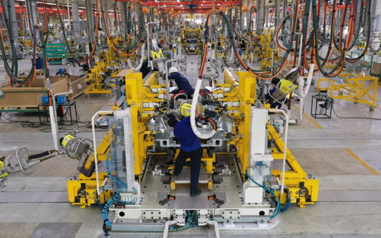 Viet Nam chi dat ty le khoang 1000 dan moi co 50 chiec oto-Hinh-4