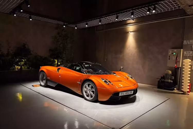 Ngay khi Gumball 3000 đăng thông báo hành trình siêu xe kỷ niệm 25 năm thành lập của mình sẽ bắt đầu từ ngày 14 -22/9/2024 với điểm xuất phát là Việt Nam, đã có nhiều tay chơi siêu xe tại Việt Nam thích thú.