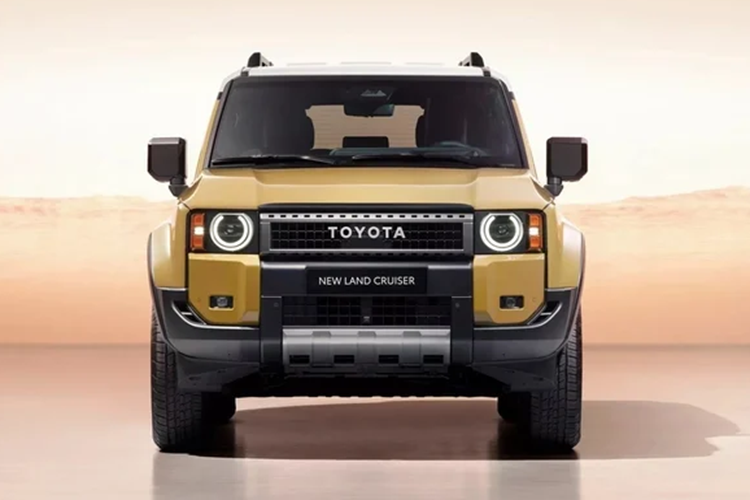 Những người quan tâm tiếp theo đành phải đăng ký vào danh sách chờ. Tại Đức, có 3 phiên bản của mẫu xe SUV Toyota Land Cruiser Prado 2024 gồm: Executive, Tec, và Fist Edition.