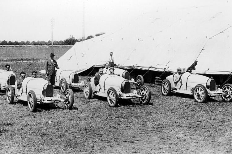 Ngoài ra, một số xe khác cũng gặp sự cố dân đến việc tay đua có vị trí cao nhất trong số những xe Bugatti Type 35 đã về đích ở vị trí thứ bảy. Các cuộc điều tra sau cuộc đua cho thấy vấn đề về lốp là do lỗi sản xuất.