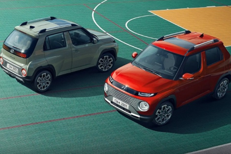 Hyundai Casper EV 2025 mới sẽ được lắp ráp chung dây chuyền với bản xăng tại Gwangju (Hàn Quốc). Pin xe sử dụng là loại LFP giống pin xe điện Trung Quốc để mang lại tầm vận hành khoảng 300 km mỗi lần sạc.