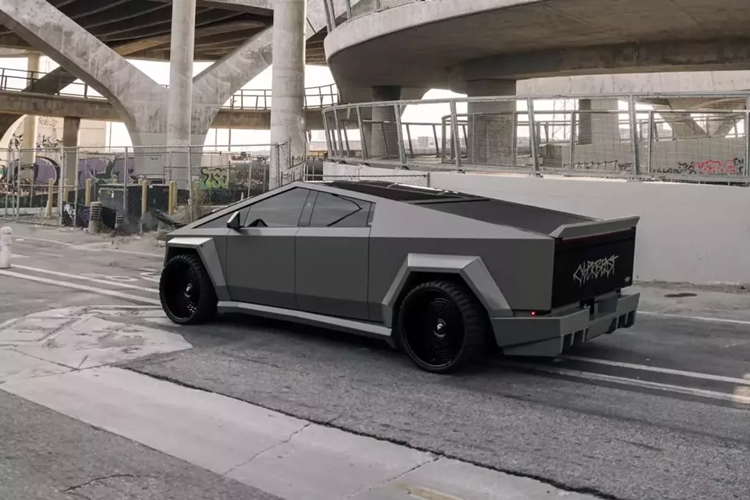 Bộ phụ kiện của Waido không chỉ dừng lại ở chắn bùn. Nó bao gồm cản trước được đại tu trông hung dữ hơn một chút. Các tấm ốp mới cũng được thiết kế cho EV như có một cánh gió lớn trên nắp cốp và một bộ khuếch tán phía sau ấn tượng.