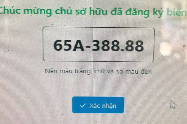 Siêu xe Lamborghini Huracan LP610-4 đăng ký biển số 65A-388.88 tại Cần Thơ này vẫn sở hữu động cơ V10, dung tích 5.2 lít, sản sinh công suất tối đa 601 mã lực tại vòng tua máy 8.250 vòng/phút và mô-men xoắn cực đại 560 Nm tại vòng tua máy 6.500 vòng/phút.