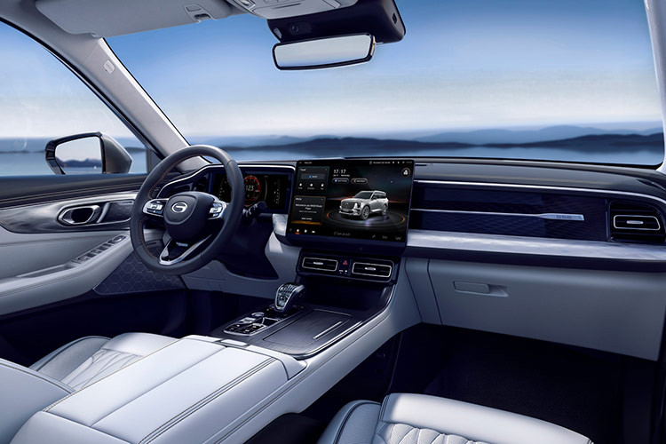 Các quan chức của GAC cho biết chiếc xe này sẽ cung cấp hệ dẫn động 4 bánh vì nó dựa trên kiến trúc mô-đun EV+ mới nhất của thương hiệu. Hệ thống truyền động của nó dựa trên hệ thống PHEV thế hệ thứ ba của GAC. Do đó, Trumpchi S7 có thể chạy hơn 1.000 km ở chế độ hybrid.