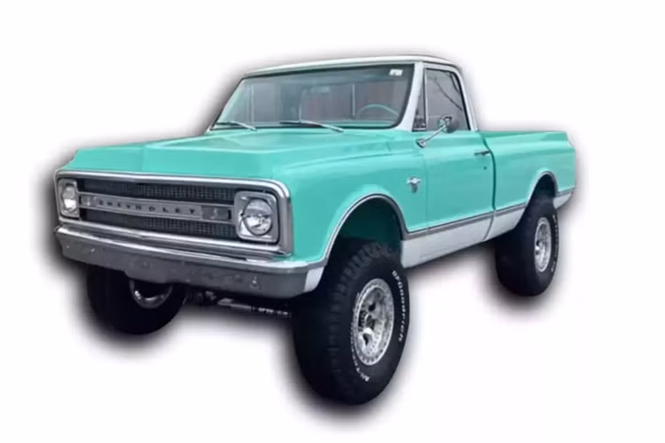 Ngoài ra, sẽ có 1 chiếc siêu xe Ferrari 575M Maranello F1 đến để cho giới mê xe chiêm ngưỡng. Lamborghini Huracan EVO Spyder, Lamborghini Huracan Sterrato hay Lamborghini Huracan Performante, riêng chiếc xe địa hình của Huracan sẽ có đến 3 chiếc góp mặt.