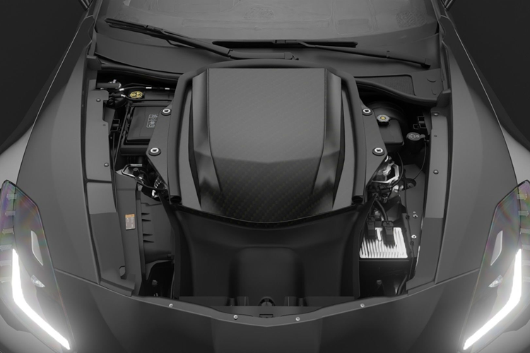 Trong đó, những người mê xe tại Việt Nam chưa có đủ duyên để sở hữu dòng xe này, nhưng sẽ ngắm cận cảnh Chevrolet Corvette C7 ZR1 ở lễ hội Gumball 3000 vào tuần sau. "Mãnh thú" Chevrolet Corvette C7 ZR1 có ngoại hình rất hấp dẫn so với bản tiêu chuẩn khi sở hữu thêm cánh lướt gió phía trước, bên hông và đuôi xe bằng sợi carbon.