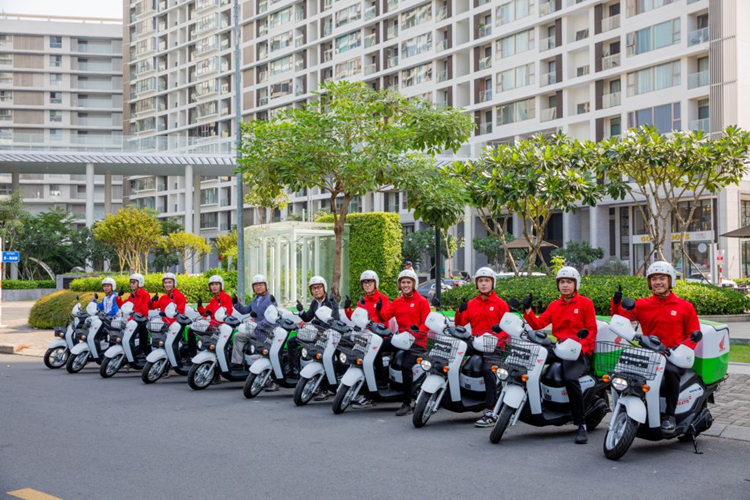 Ngoài thiết kế tối ưu cho chuyên chở hàng hóa, nhỏ gọn, phù hợp với hệ thống giao thông tại Việt Nam, đặc biệt tại khu vực nội đô, hỗ trợ nhân viên giao hàng nâng cao năng suất, chất lượng công việc.