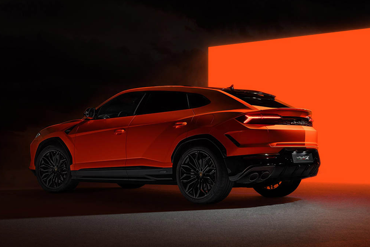 Tổng cộng, Lamborghini Urus SE có công suất tối đa 789 mã lực. Với con số này, SE trở thành phiên bản mạnh nhất của dòng siêu xe Lamborghini Urus tính đến thời điểm hiện tại.