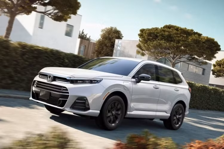 Trong khi cả ngành công nghiệp ôtô đều chuyển hướng sang xe điện thì một số hãng vẫn đặt niềm tin vào xe dùng pin nhiên liệu hydro (FECV). Honda là một trong số đó với Honda CR-V e:FCEV 2024 mới.