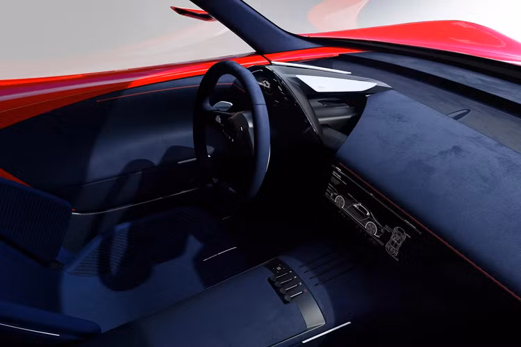 Cũng được tiết lộ tại Japan Mobility Show 2023, chiếc ý tưởng này thể hiện rõ cảm hứng từ những chiếc xe thể thao của thời kỳ động cơ xoay, giờ đây áp dụng ngôn ngữ thiết kế KODO đương đại.