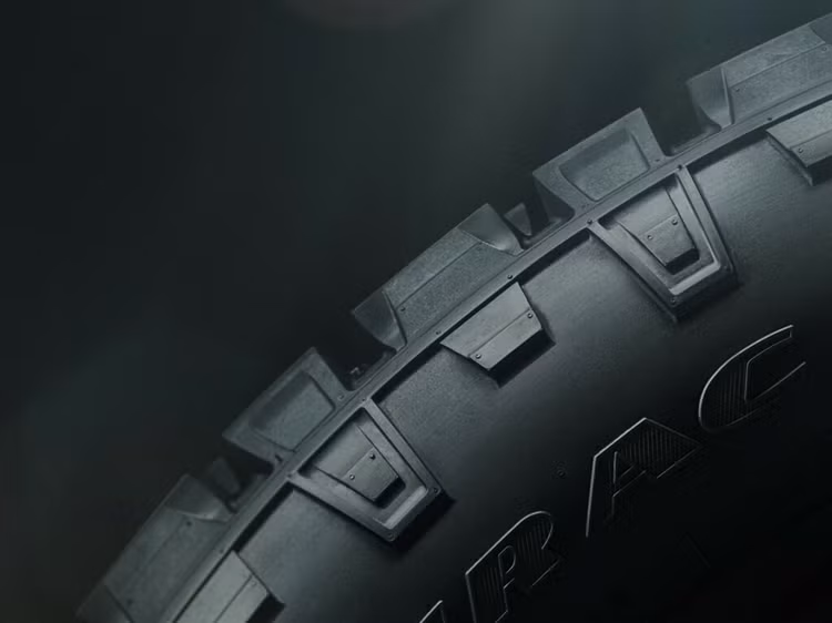 Land Rover he lo SUV dia hinh Defender OCTA hoan toan moi-Hinh-5