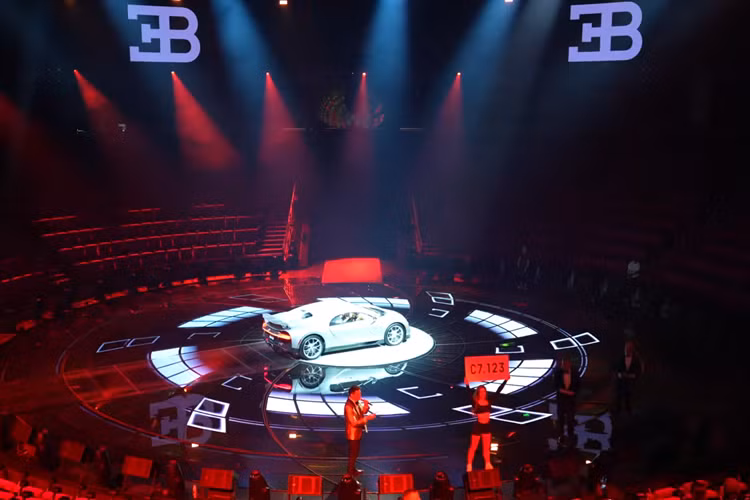 Điểm nhấn của sự kiện là buổi lái xe độc đáo trên đường đua Grand Prix Las Vegas. Sau đó, đoàn xe đã có cuộc diễu hành tuyệt đẹp đến hồ Mead, giới thiệu vẻ đẹp của Nevada.