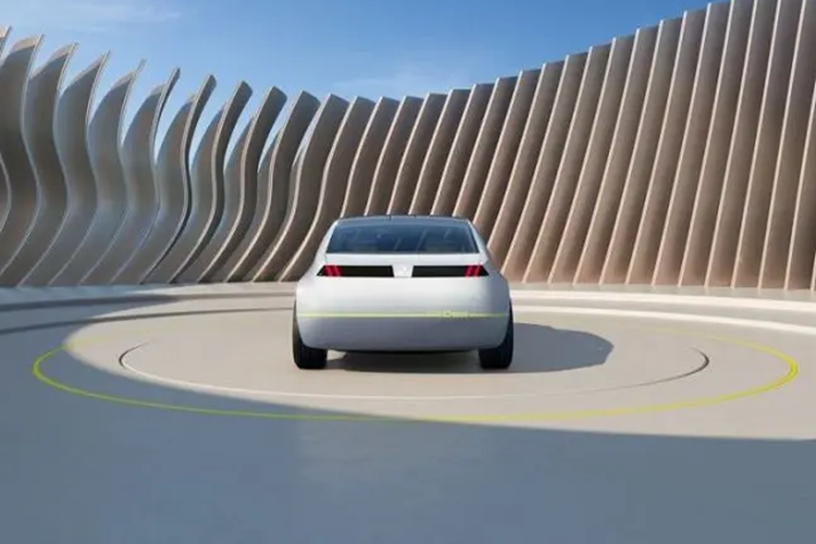 Tuy còn nhiều thách thức cần vượt qua nhưng với tầm nhìn và sự phát triển không ngừng, BMW đang từng bước tiến gần hơn đến mục tiêu mang E Ink vào sản xuất thương mại, biến công nghệ thành tiêu chuẩn mới cho những chiếc xe của tương lai.