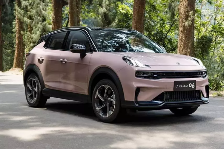 Mẫu xe SUV Lynk &amp; Co 06 sẽ nhân tố hoàn toàn mới trong phân khúc SUV hạng B tại Việt Nam bên cạnh những Huyndai Creta, Kia Seltos hay Mitsubishi Xforce đã quá quen thuộc.