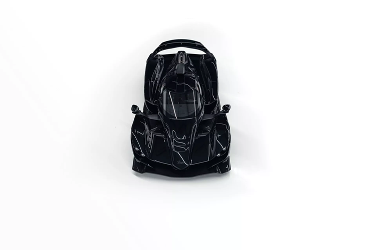 Kết quả nghe có vẻ giống như một cỗ máy thực sự toàn diện. Trên thực tế, ngay cả cựu Stig của Top Gear, Ben Collins cũng thích một nguyên mẫu tiền sản xuất khi anh ấy thử vào năm 2022.