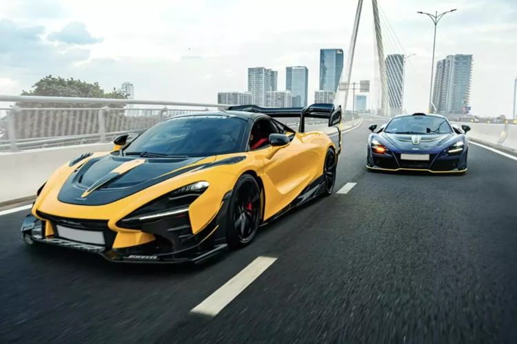 Hiện chưa rõ chiếc xe McLaren 720S này có được nâng cấp công suất, và thay ống xả độ của xe hay không, nguyên bản siêu xe McLaren 720S vẫn được trang bị khối động cơ xăng V8, tăng áp kép, dung tích 4.0 lít, sản sinh công suất tối đa 710 mã lực tại vòng tua máy 7.000 vòng/phút và mô-men xoắn cực đại 770 Nm tại vòng tua máy 5.500 vòng/phút.
