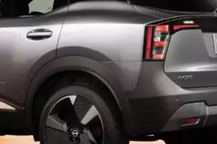 Chưa hết, mẫu xe này còn có thêm chế độ lái Snow mới. Khi kết hợp hệ dẫn động AWD với chế độ Snow, khoảng sáng gầm của xe có thể tăng lên đến 213 mm để cải thiện khả năng vượt đường khó.