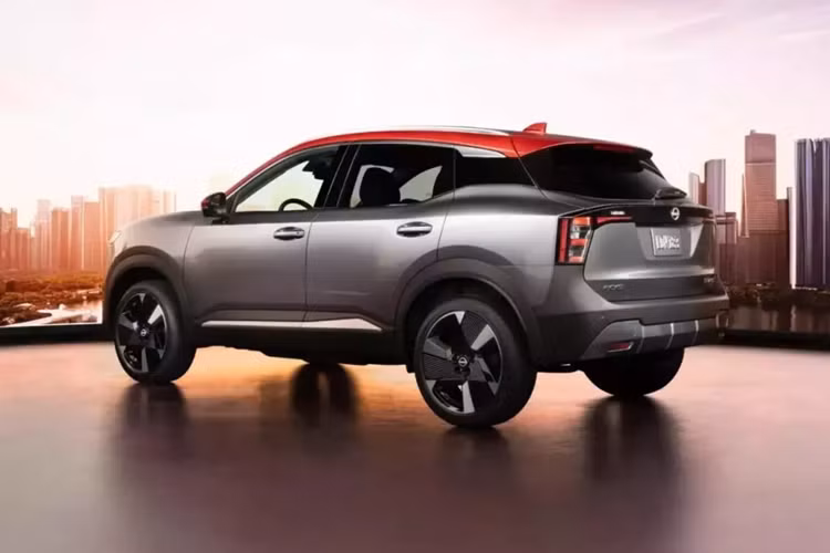 Mọi phiên bản của Nissan Kicks 2025 đều có gói trang bị an toàn Nissan Safety Shield 360 ADAS Suite, bao gồm những tính năng như hệ thống kiểm soát hành trình thích ứng. Riêng bản SR cao cấp nhất có thể được trang bị hệ thống ProPILOT Assist phức tạp hơn.