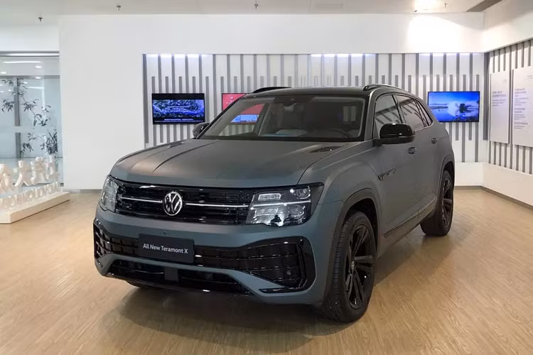 Loat xe Volkswagen dai ha gia den 400 trieu dong can Tet nguyen dan-Hinh-3