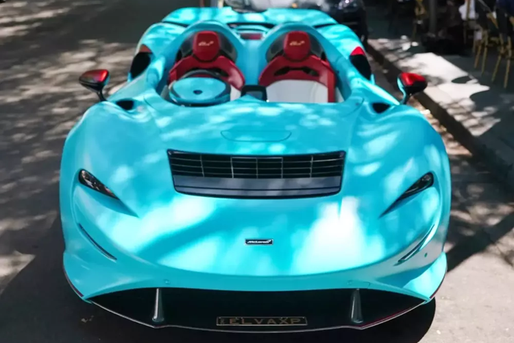 Tuy nhiên, thiết kế không có kính chắn gió đã khiến McLaren Elva không thể bán tại 1 số thị trường quan trọng của hãng, như Trung Quốc, Mỹ và 1 số quốc gia khác. Điều này khiến hãng hạ số xe còn 299 chiếc và 1 lần nữa, phiên bản xe McLaren Elva bị hạ xuống còn 149 chiếc.