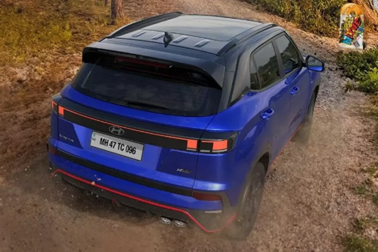 Tại thị trường Ấn Độ, mức giá xe Hyundai Creta N-line 2024 được bán ra cho 2 phiên bản là N8 và N10 được niêm yết lần lượt từ 1,682 - 20,299 triệu Rupee (tương đương 500 - 605 triệu đồng). Đây sẽ là đối thủ cạnh tranh trực tiếp với Honda HR-V RS.