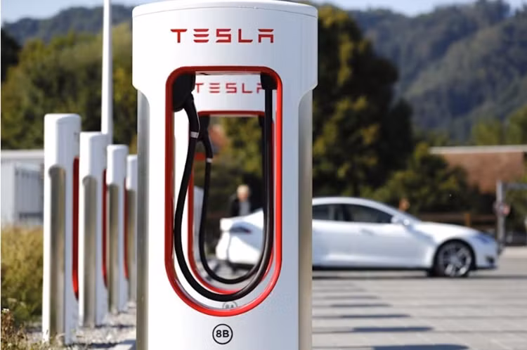 92% chu oto dien khong muon quay ve xe dong co dot trong-Hinh-2