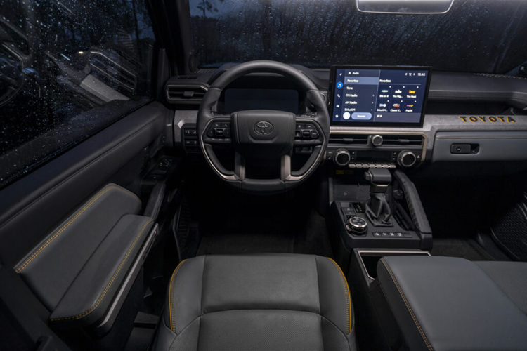 Theo dự kiến, thương hiệu sẽ bán ra tổng cộng 9 phiên bản của dòng xe 4Runner: SR5, TRD Sport, TRD Sport Premium, TRD Off Road, TRD Off Road Premium, Limited, Platinum, TRD Pro và Trailhunter.