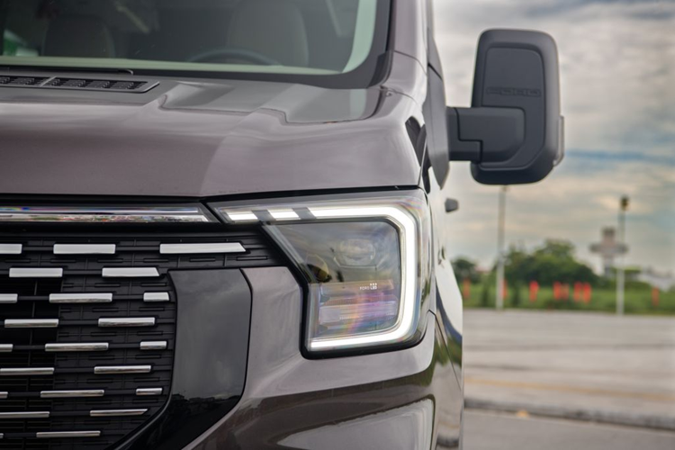 Trung tâm Điều hành Uptime: Đội ngũ điều phối viên Uptime được đào tạo đặc biệt chịu trách nhiệm theo dõi tình trạng xe, sắp xếp và phối hợp với doanh nghiệp lên lịch làm dịch vụ để phòng ngừa sự cố có thể xảy ra, giảm thiểu thời gian ngừng hoạt động của xe.