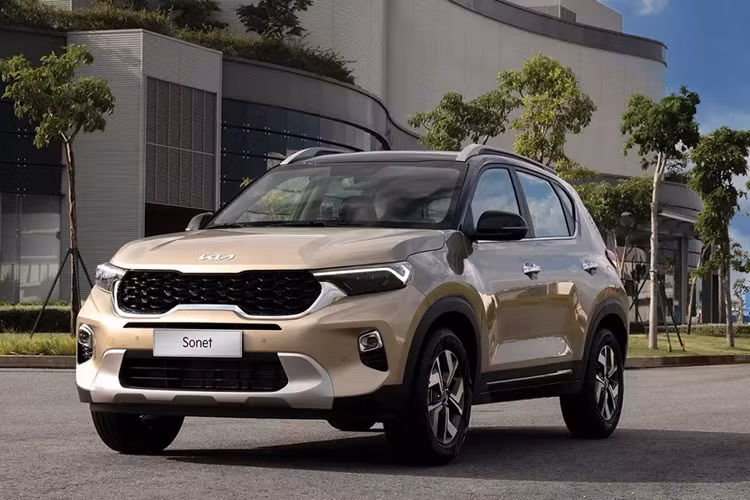  Kia Sonet: 1.354 xe Trong tháng 12 vừa qua, hãng Kia đã bán được 1.354 chiếc Sonet cho khách hàng Việt, tăng 12,4% so với tháng liền trước. Nhờ đó, Kia Sonet cỡ nhỏ tiếp tục dẫn đầu phân khúc SUV hạng A tại Việt Nam và bỏ xa 2 đối thủ còn lại.