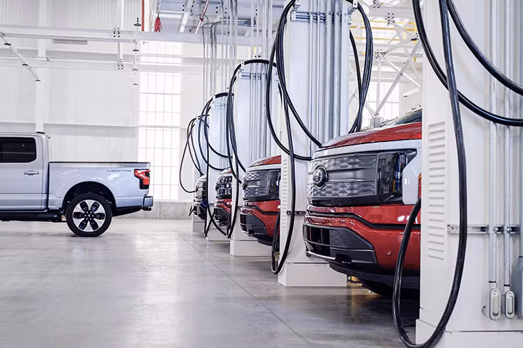 Hang xe Ford lo 3,34 ty dong cho moi chiec oto dien ban ra-Hinh-2