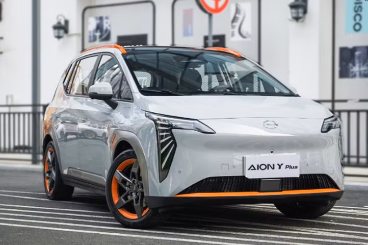 Trong nửa đầu của năm 2024, GAC Aion của Trung Quốc - hãng xe điện sắp ra mắt tại Việt Nam cũng có doanh số tương đối cao tại thị trường Thái Lan, xếp thứ 4 trong top 10 xe bán chạy nhất.