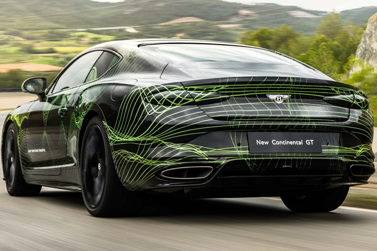 Mẫu xe siêu sang Bentley Continental GT thế hệ tiếp theo sẽ ra mắt vào tháng 6 dưới dạng coupe và phiên bản mui trần có thể sẽ ra mắt trong thời gian ngắn tới đây.