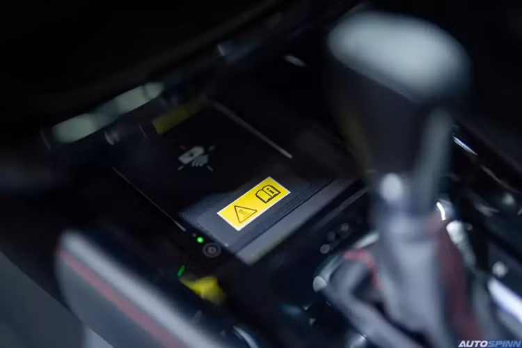 Nằm bên dưới nắp ca-pô của Honda HR-V 2025 tại Thái Lan vẫn là hệ truyền động hybrid mang tên e:HEV như trước.