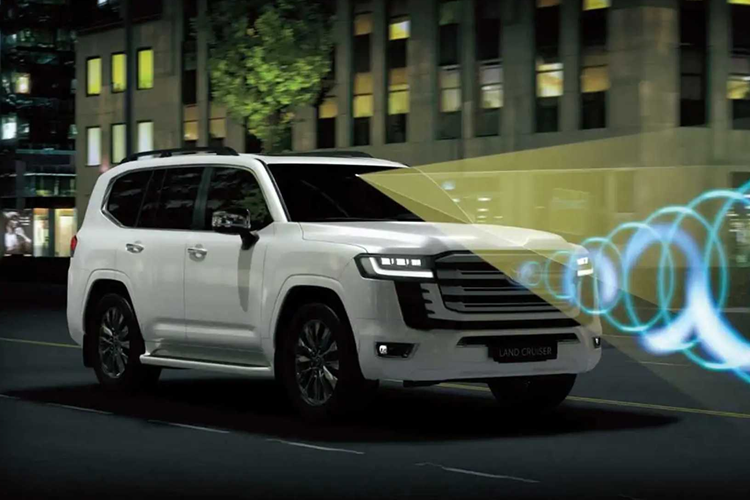 Mới đây, thương hiệu ôtô đình đàm Nhật Bản đã công bố đang tiến hành hoàn thiện phiên bản Toyota Land Cruiser 300 2025 mới với những nâng cấp về công nghệ và an toàn.